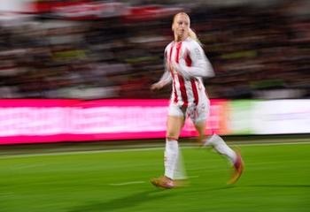 Khám phá bí mật bóng đá xôi lạc và bóng đá việt nam với phân tích trận cầu, tin nóng và dự đoán chính xác